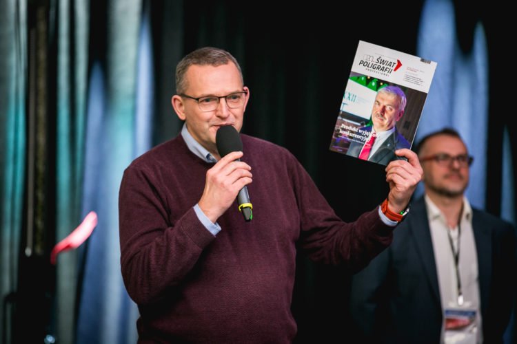 Zdjęcie_swiat-poligrafii-750x500